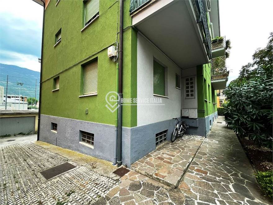 ESTERNO