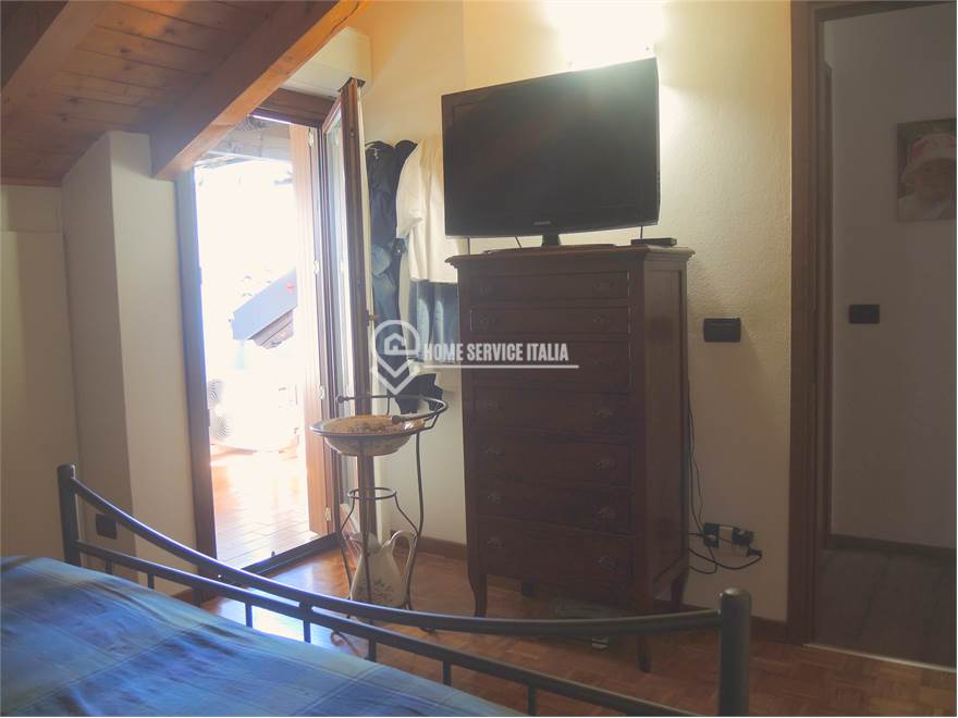 CAMERA 2